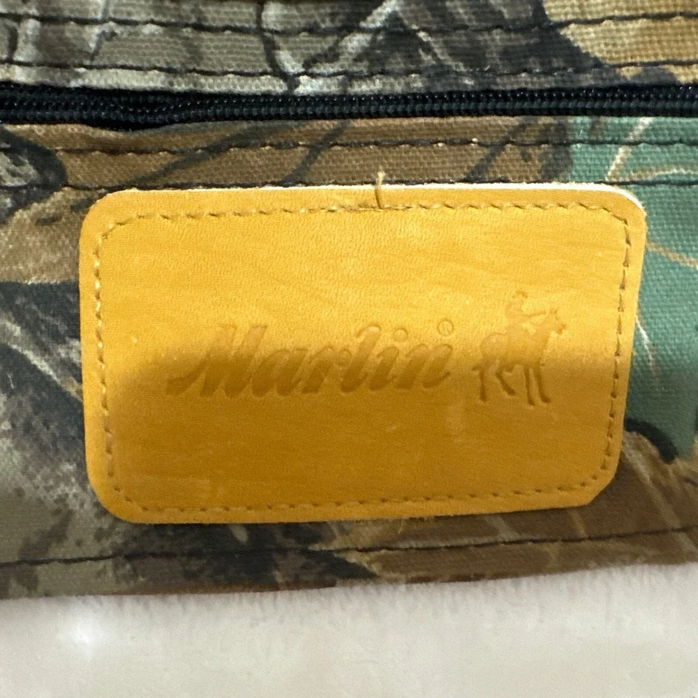 Marlin Real Leaf Pouch 10x7 With Strap